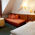 زوم شيف 4* فرايبورغ