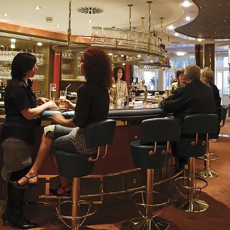 Zum Schiff 4* Friburgo em Brisgóvia