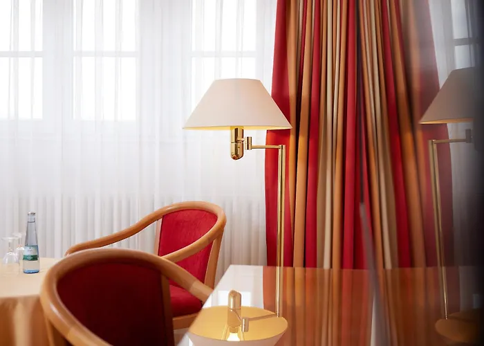 祖穆斯希夫酒店 4*