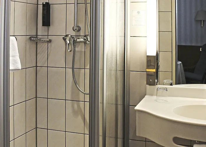 祖穆斯希夫酒店 4*